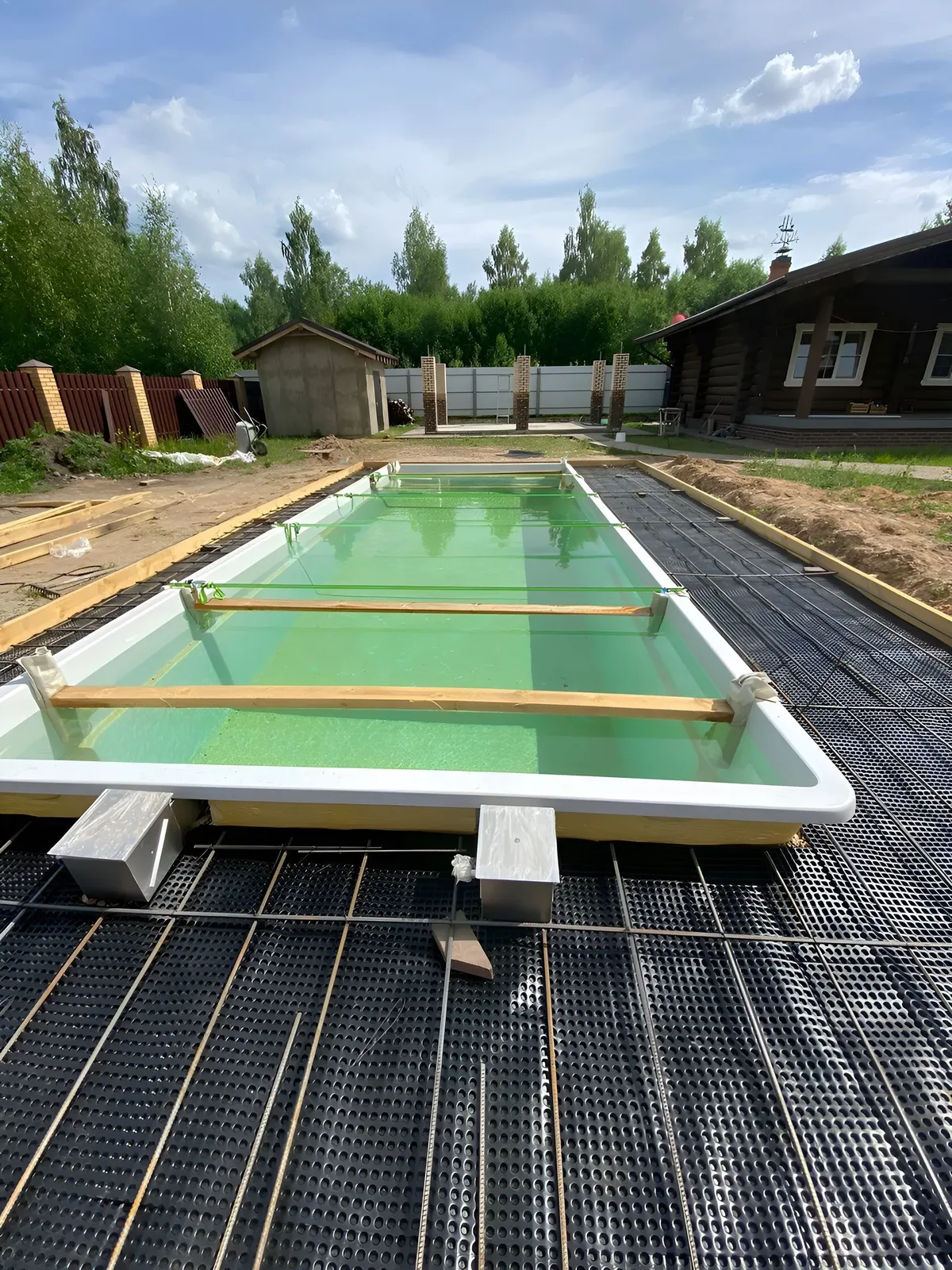 Laguna 9 — вечернее освещение в Новочебоксарске